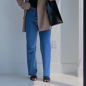 Levi’s premium rib cage straight ankle jean